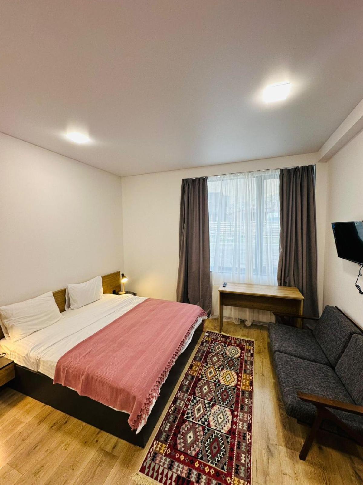 Готель Chalet Kazbegi Екстер'єр фото
